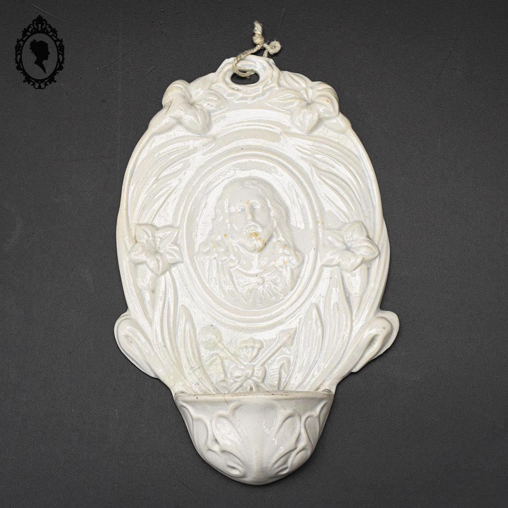Bénitier Christ Art nouveau en porcelaine blanc HB Choisy ancien