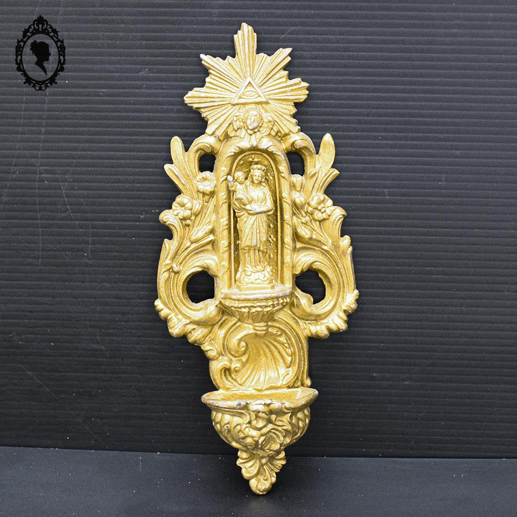 Bénitier en métal doré régule Vierge et l’enfant ancien