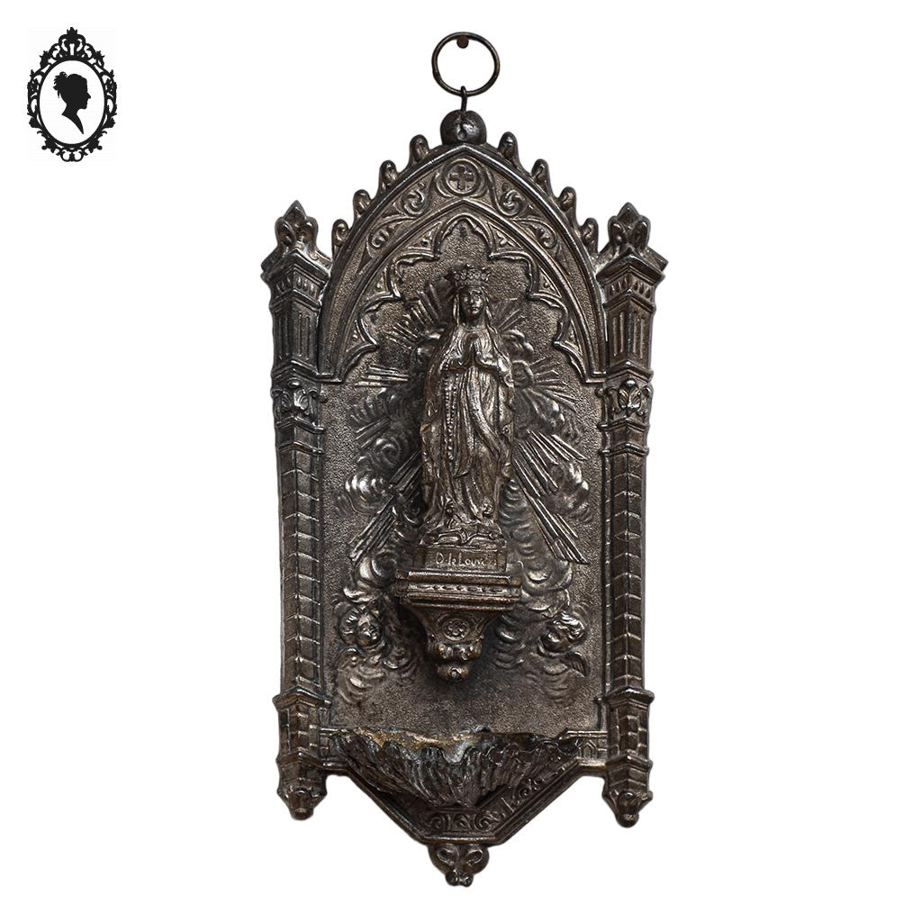 Bénitier en métal régule gris vierge Marie Lourdes vintage ancien