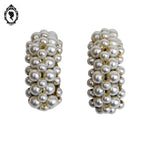 Boucles d’oreilles chic à clips demi créole petites perles de culture fantaisie bijoux vintage