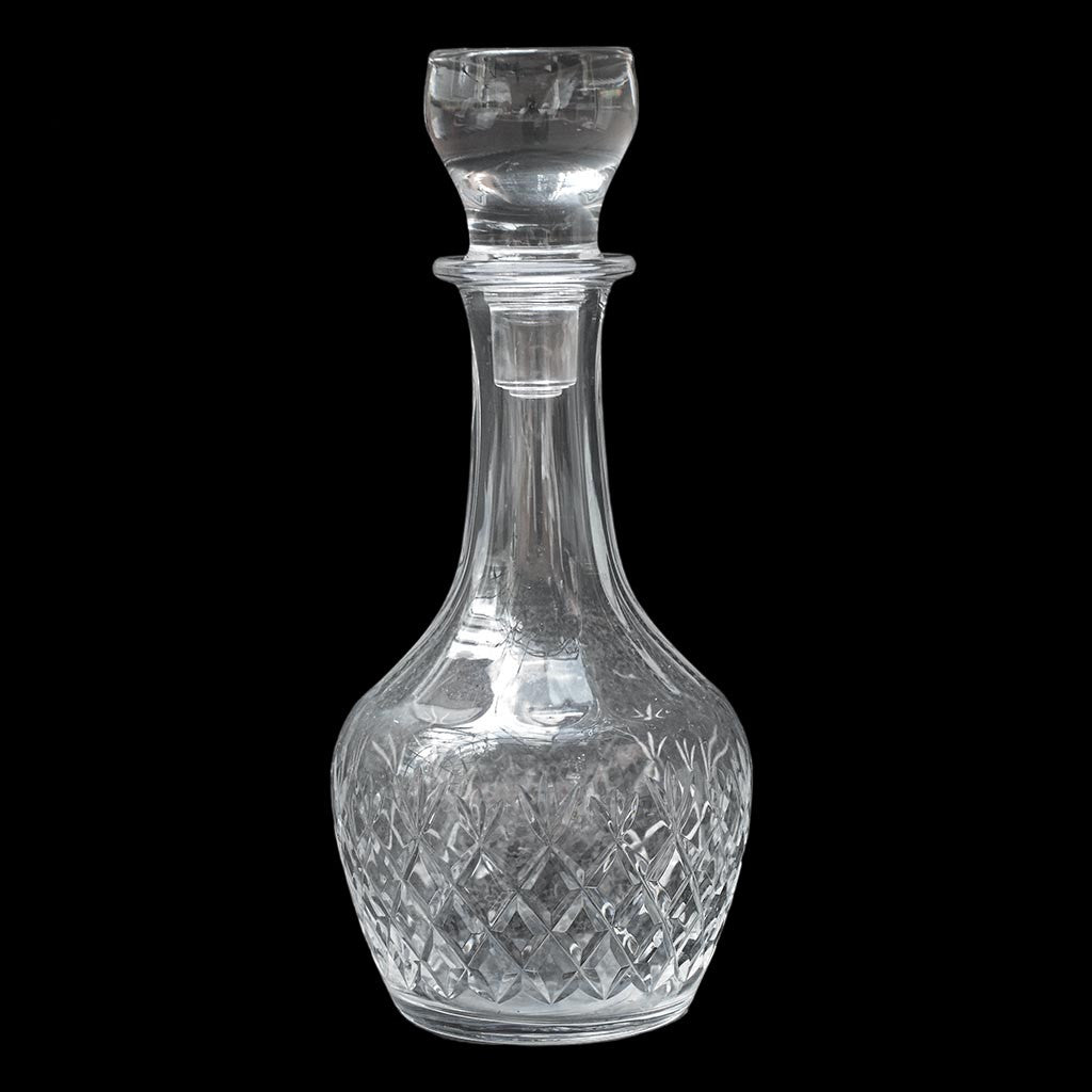 Carafe en cristal ciselé simple et chic