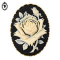 Chic broche attache à foulard camée fleurie noir beige sur métal doré bijou fantaisie