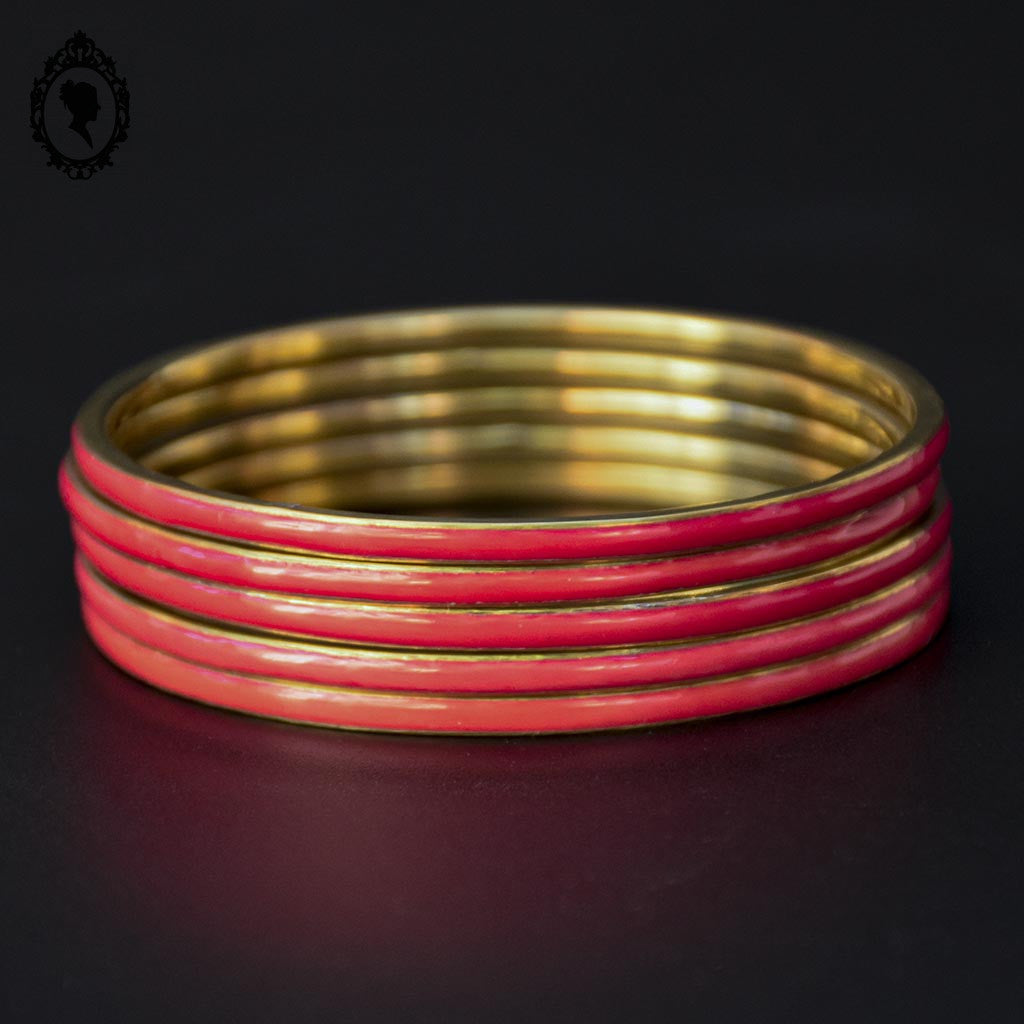 Chic ensemble de 5 bracelets joncs laiton doré et émaillé rose rigide vintage