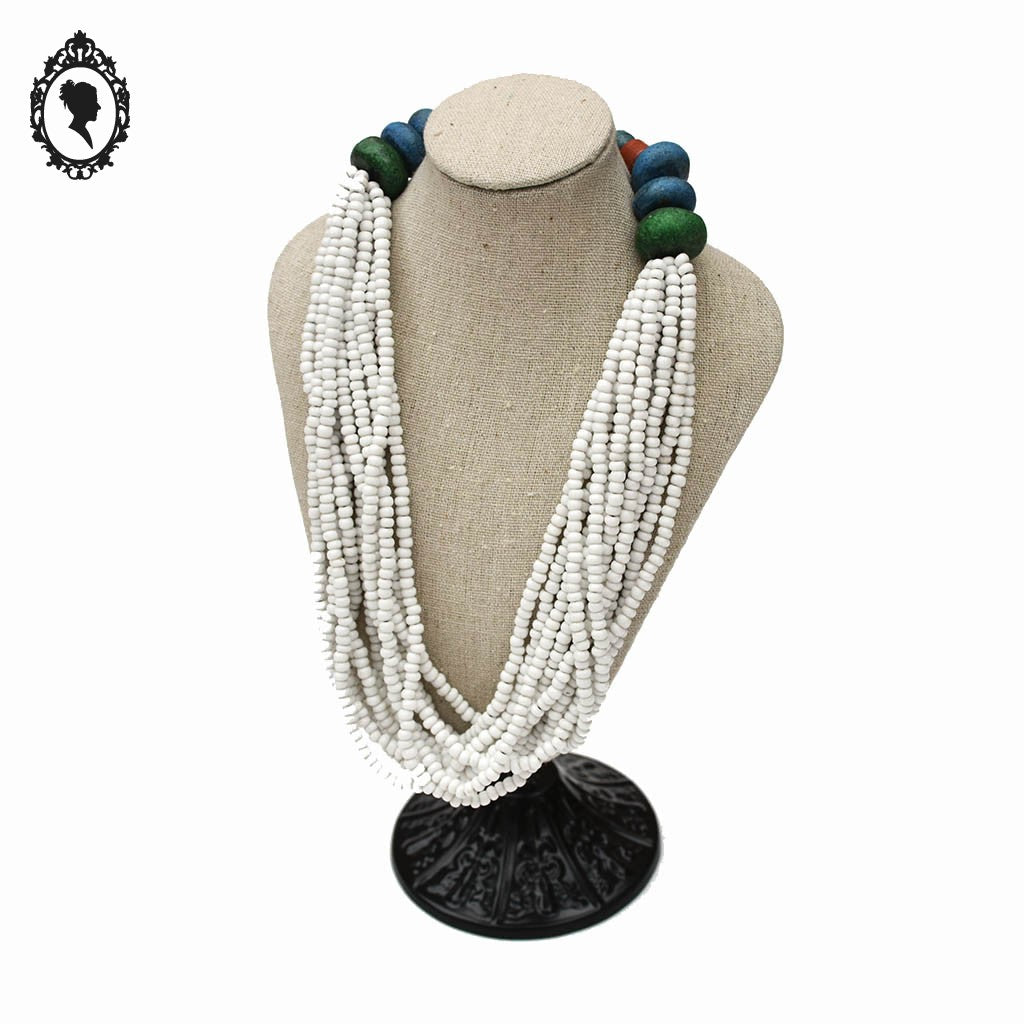 Collier blanc 12 rangs avec grosses perles vintage