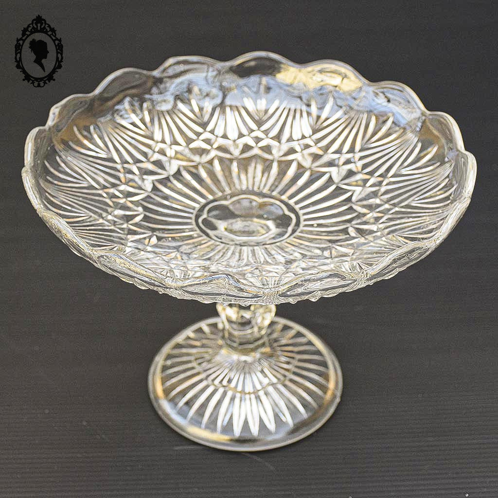 Compotier coupelle sur pied serviteur plat en verre blanc H 16 D 21,7 cm