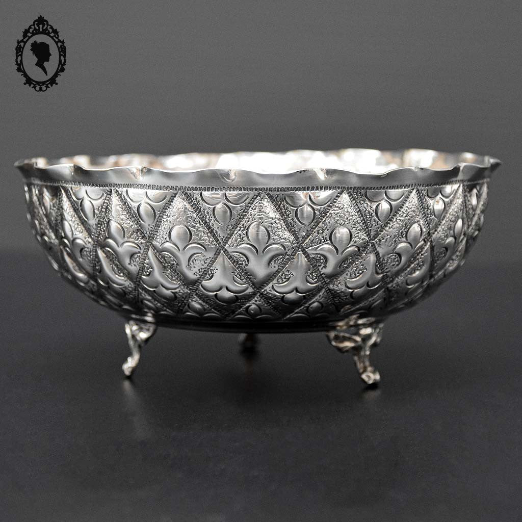 Coupelle coupe petit plat sur pied trépied métal argenté festonné