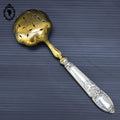 Cuillère à sucre saupoudreuse ou couvert ajouré en argent et vermeil doré ancien