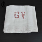 Drap ancien lettre monogramme rouge GV coton lin épais 183 x 280 cm