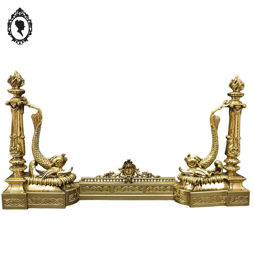 Élégant défenseur de cheminée chenets barre bronze doré chimère dauphin serpent de mer poisson ancien