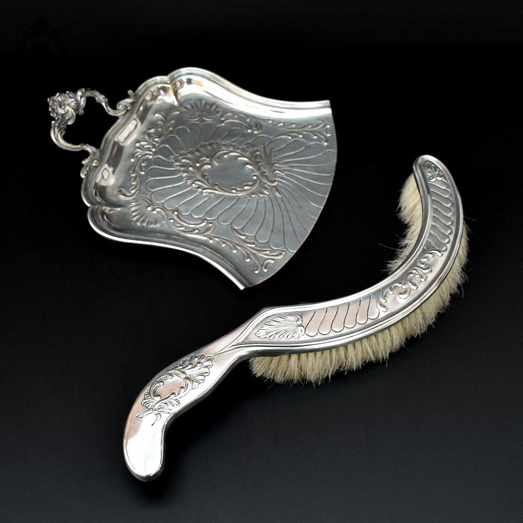 Ensemble pelle et brosse ramasse miettes en métal argenté ancien