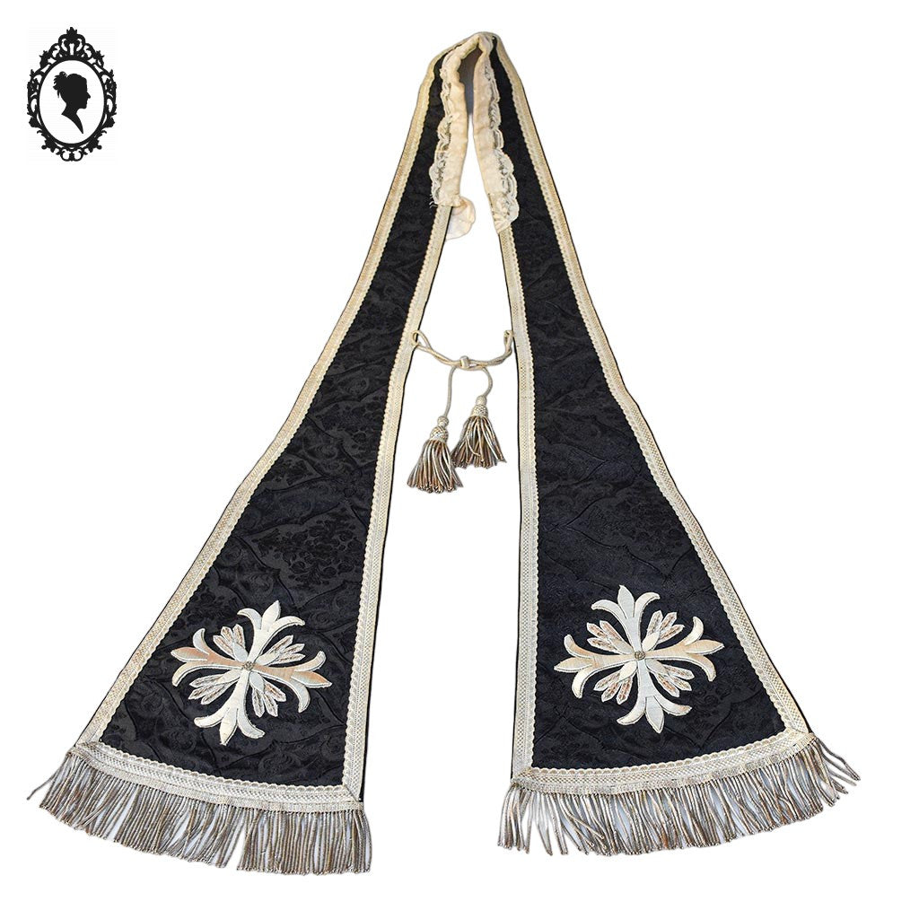 Étole pastorale prêtre Liturgique noir et beige soie broderie pompons fil doré argent ancienne