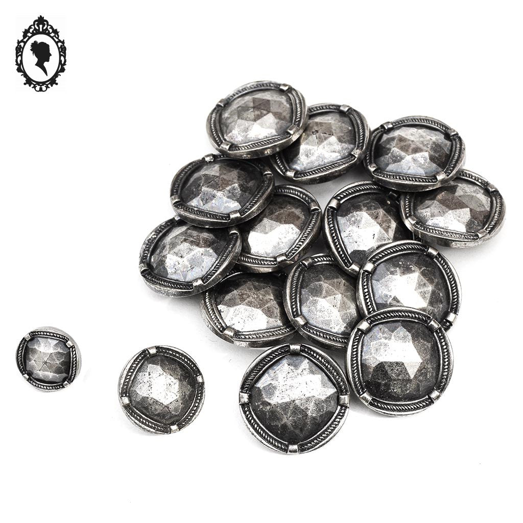 Lot 13 boutons gris argenté effet facetté à queue plastique D 2,5 cm