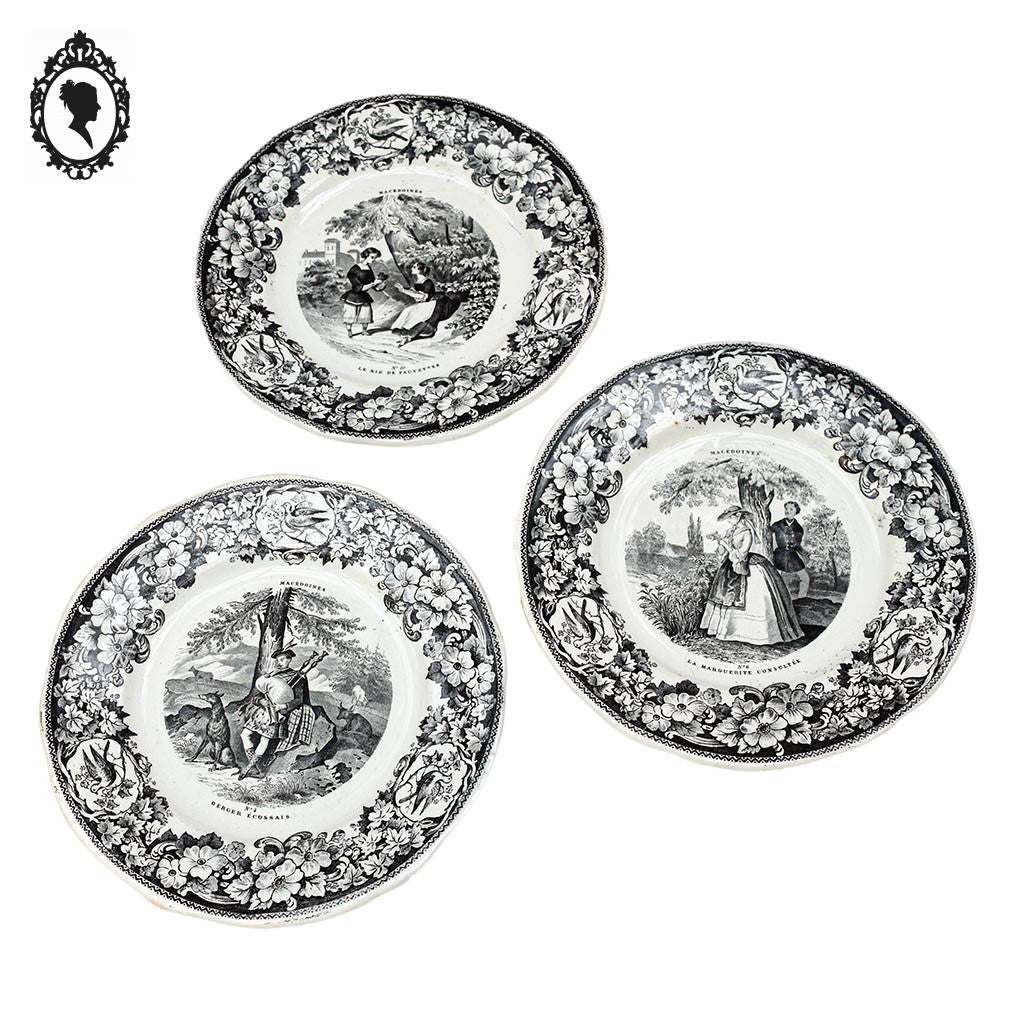 Lot 3 assiettes à dessert blanc et noir en porcelaine anciennes Macédoines Creil et Montereau