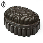 Moule à gâteaux cake en fer blanc gris ovale ancien
