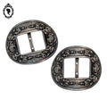 Paire de boucles anciennes pour chaussure ou ceinture métal gris motif rose en relief