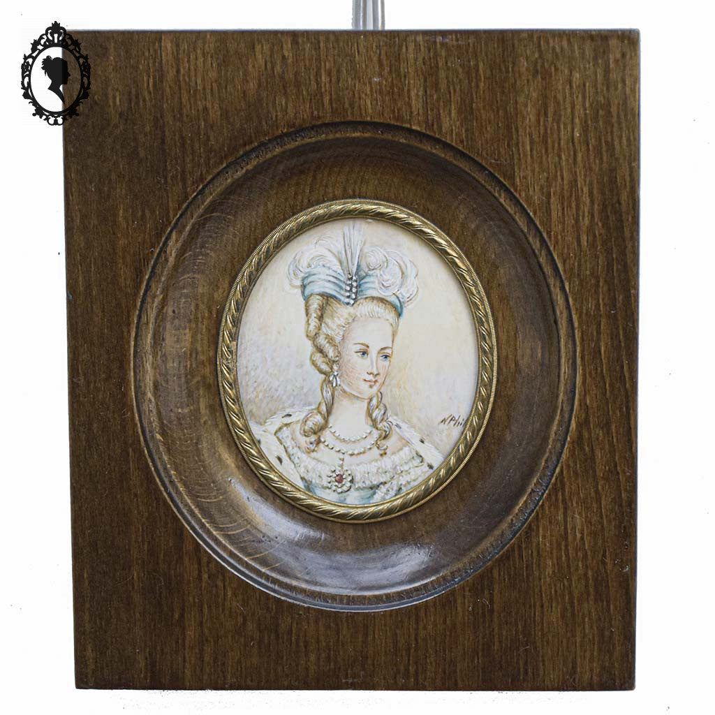 Petit cadre miniature portrait médaillon femme élégante sur ivoire ancien