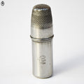 Boite nécessaire de couture de voyage, de poche 2 fils, dé, porte aiguille ancienne  vintage