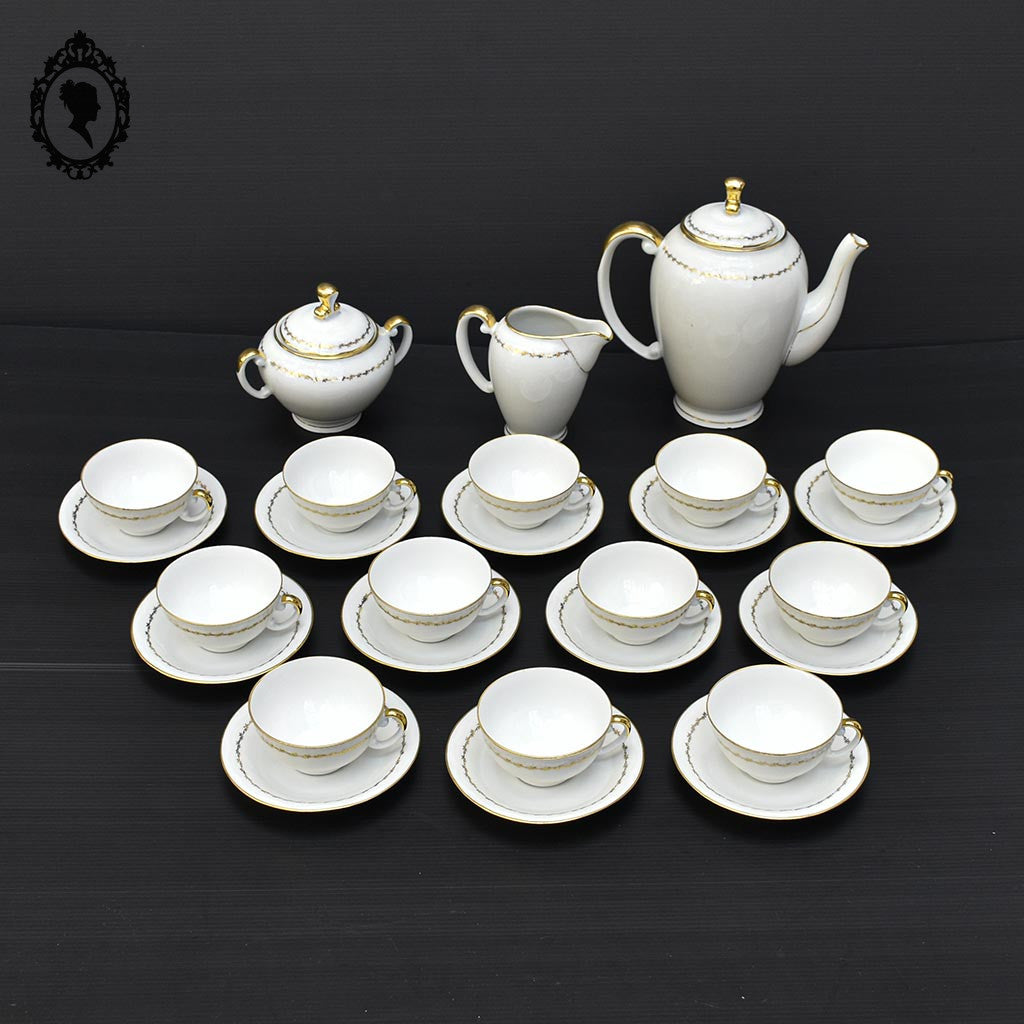 Service 12 tasses à café ou thé pot théière sucrier porcelaine S.E.R. Sélection France blanc doré