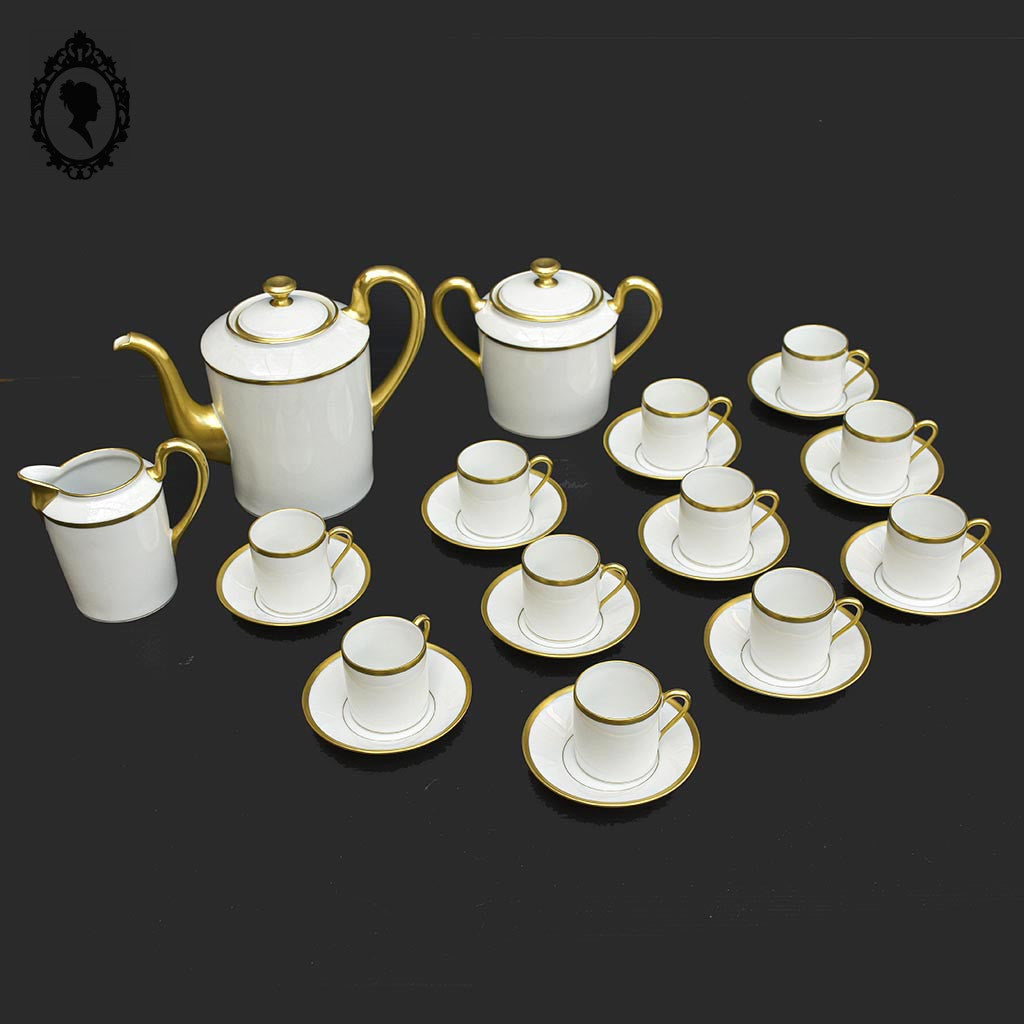 Service à café tasses pot théière sucrier porcelaine Limoges Raynaud blanc liseré doré