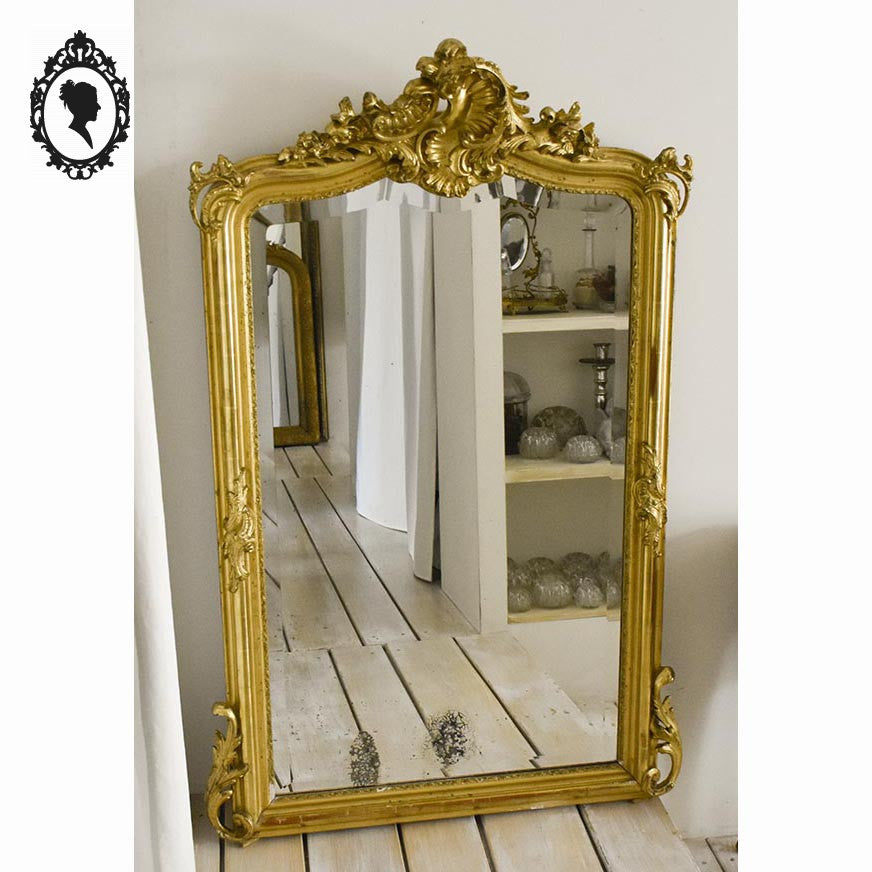 Sublime grand miroir doré style Louis XV fronton coquille feuille d’or ancien de 1924 126 x 73 cm