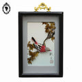 Adorable tableau oiseau rose cadre à relief chinois asiatique blanc gris noir plume vintage