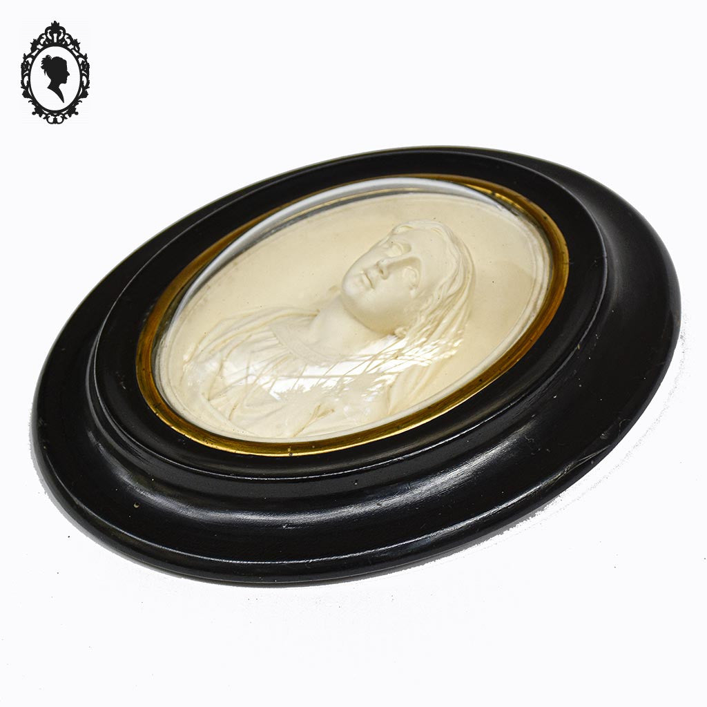 Cadre ovale noir verre bombé avec le buste de la vierge Marie reliquaire ancien