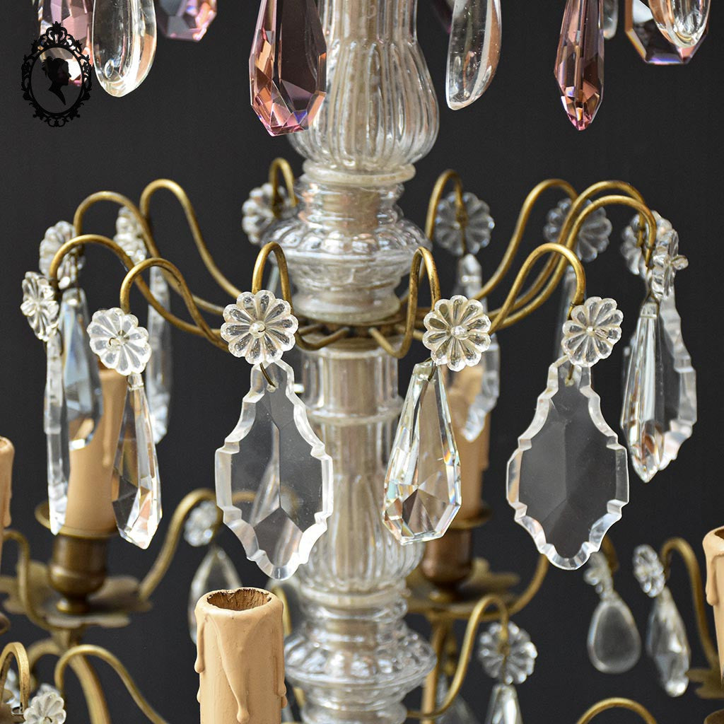 Chic lustre à pampilles bronze doré 6 feux enfilage verre ancien