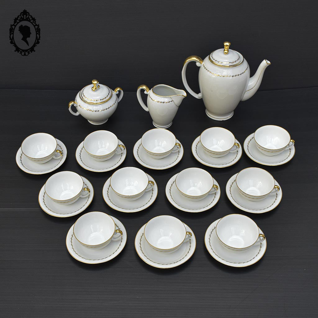 Service 12 tasses à café ou thé pot théière sucrier porcelaine S.E.R. Sélection France blanc doré