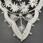 Couronne florale ange perles blanches objet de curiosité mortuaire ancienne 1900 H 76 cm