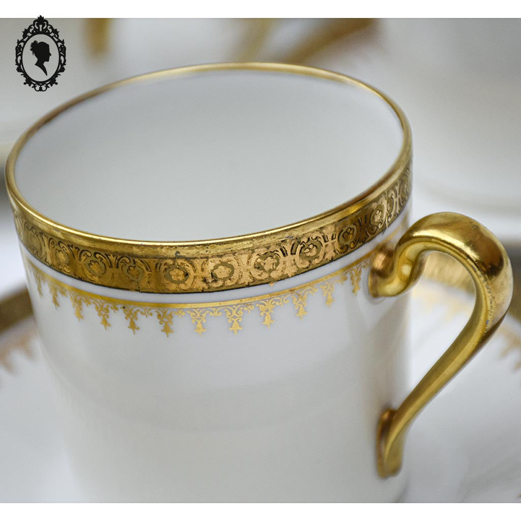 Service 12 tasses à café porcelaine blanc et doré Limoges JB et Cie France