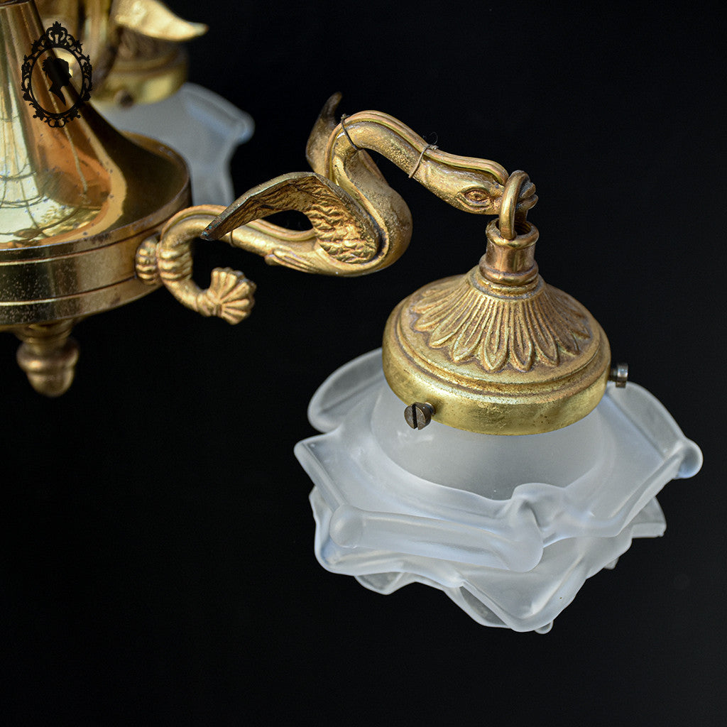 Lustre plafonnier bronze chimères 3 lumières 3 roses pâte de verre blanc doré ancien