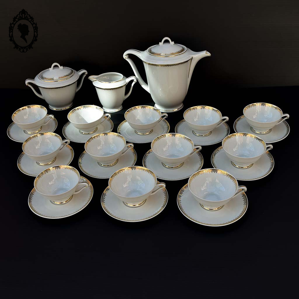 Service 12 tasses à café pots cafetière sucrier porcelaine fine UC Limoges blanc doré