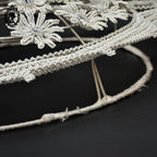 Couronne florale ange perles blanches objet de curiosité mortuaire ancienne 1900 H 76 cm