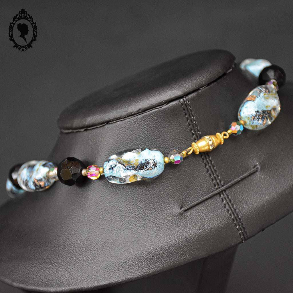 Élégant long collier perles de verre vénitien Murano bleu noir vintage ancien