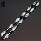 Élégant long collier perles de verre vénitien Murano bleu noir vintage ancien