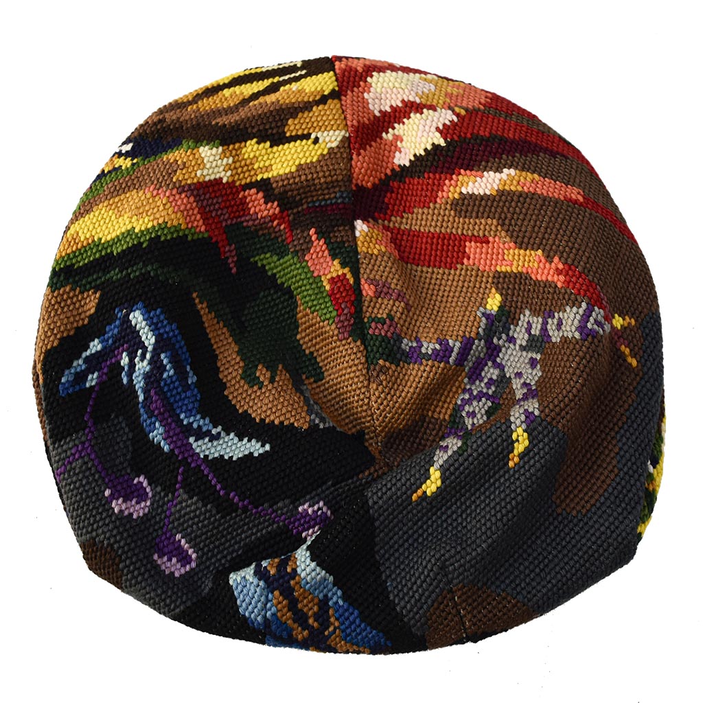 Béret multicolore en tapisserie vintage à motifs graphiques fait main style rétro