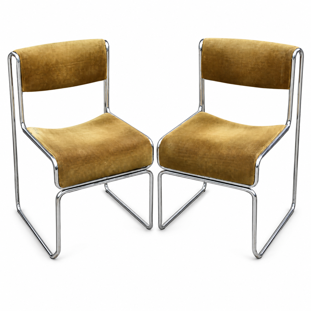 Paire de chaises traîneaux en velours côtelé ocre et métal tubulaire chromé vintage 1970