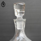 Belle carafe ancienne en verre blanc très épais avec bouchon Art déco