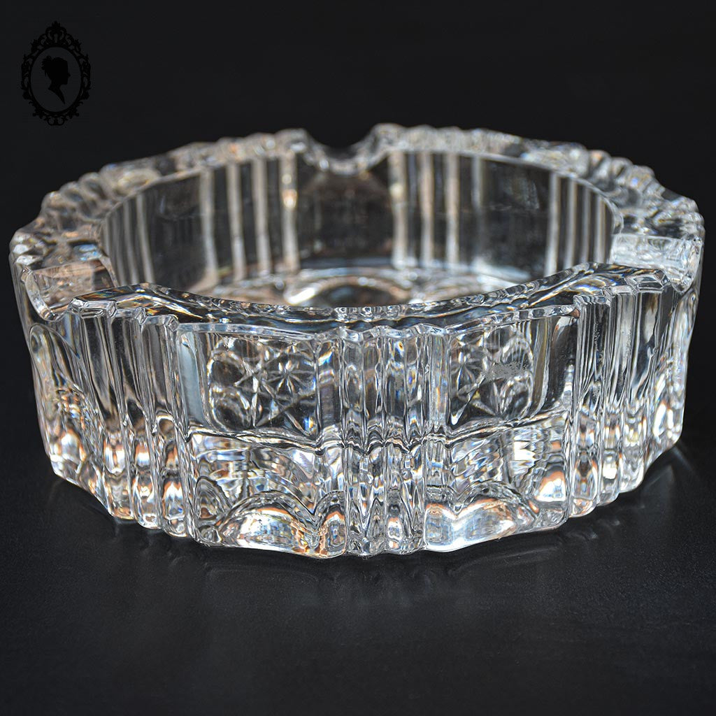 Cendrier en cristal blanc épais rond vintage