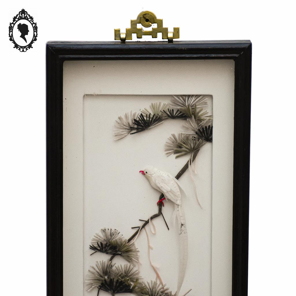 Chic tableau cadre à relief chinois asiatique blanc gris noir oiseau plume vintage