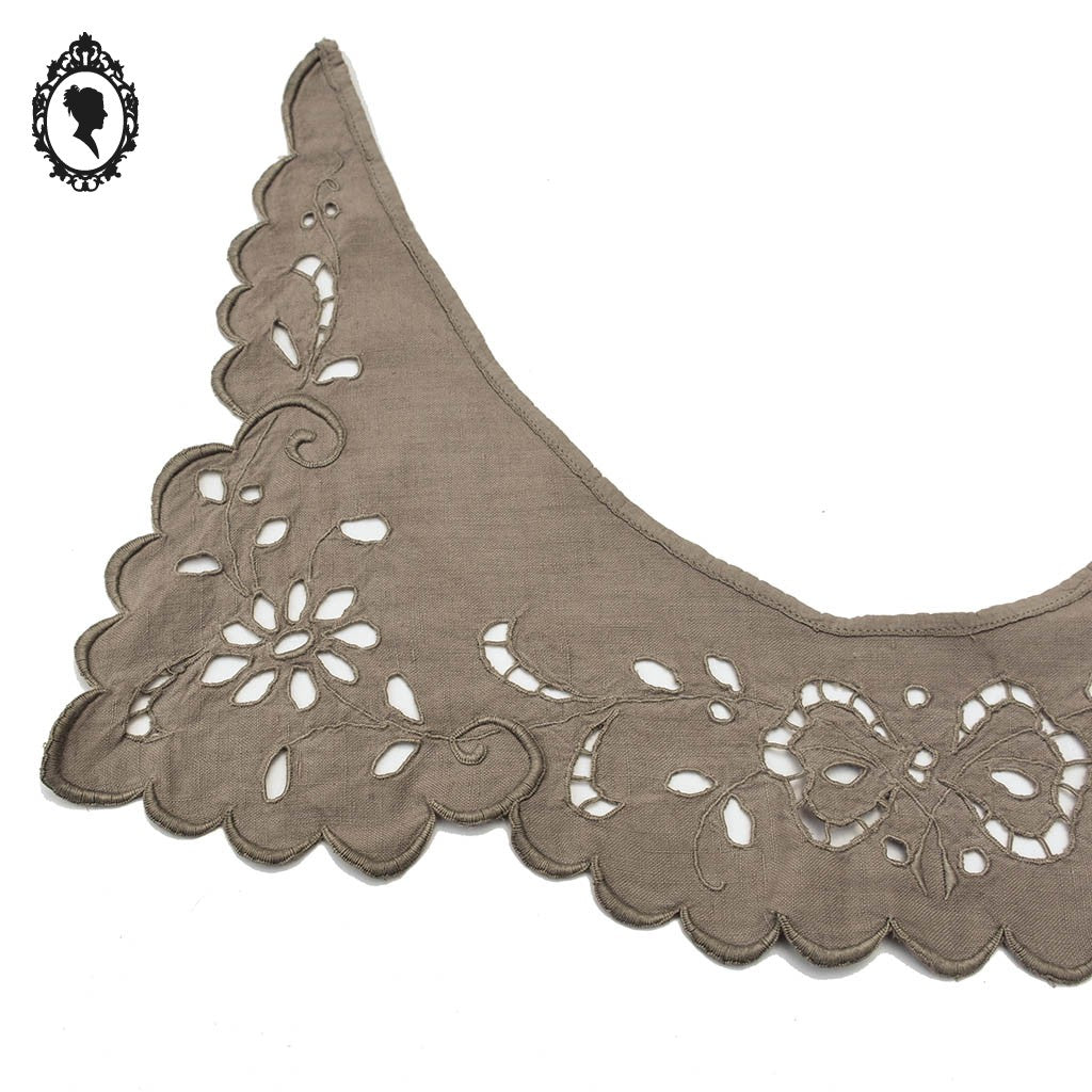 Col ancien femme fille dentelle ajourée style Richelieu teint beige taupe