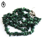 Collier vert en pierre malachite protectrice guérisseuse chips vintage