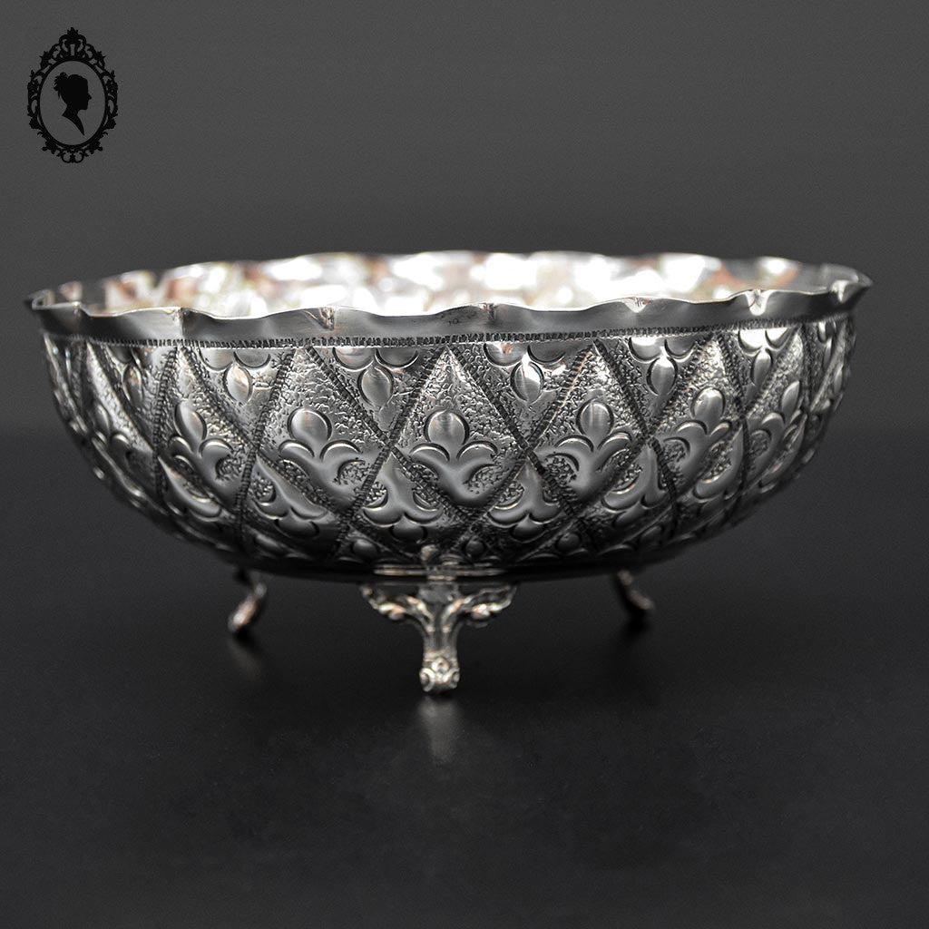 Coupelle coupe petit plat sur pied trépied métal argenté festonné