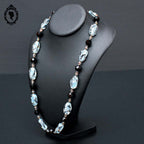 Élégant long collier perles de verre vénitien Murano bleu noir vintage ancien