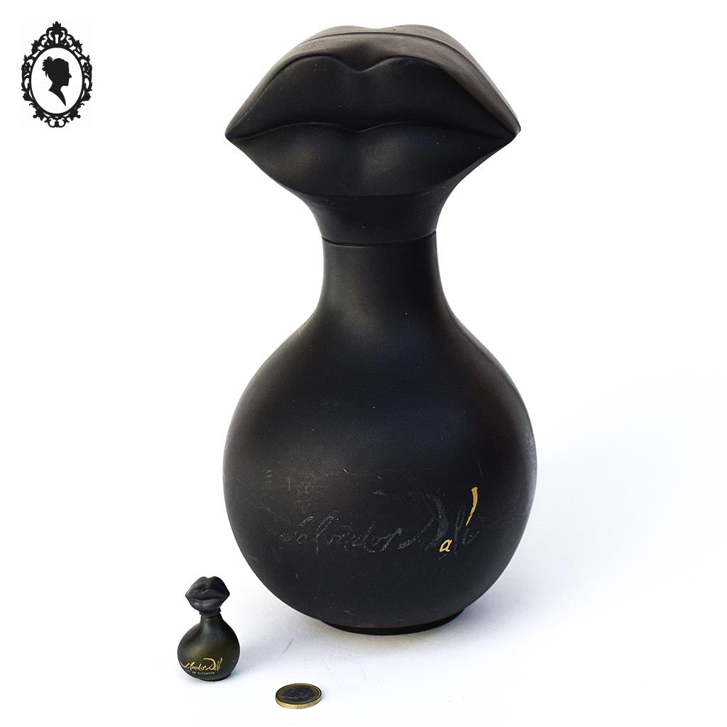 Factice géant de parfum homme Salvador Dali bouche vide H 32 cm objet de collection de Vitrine parfumerie PLV