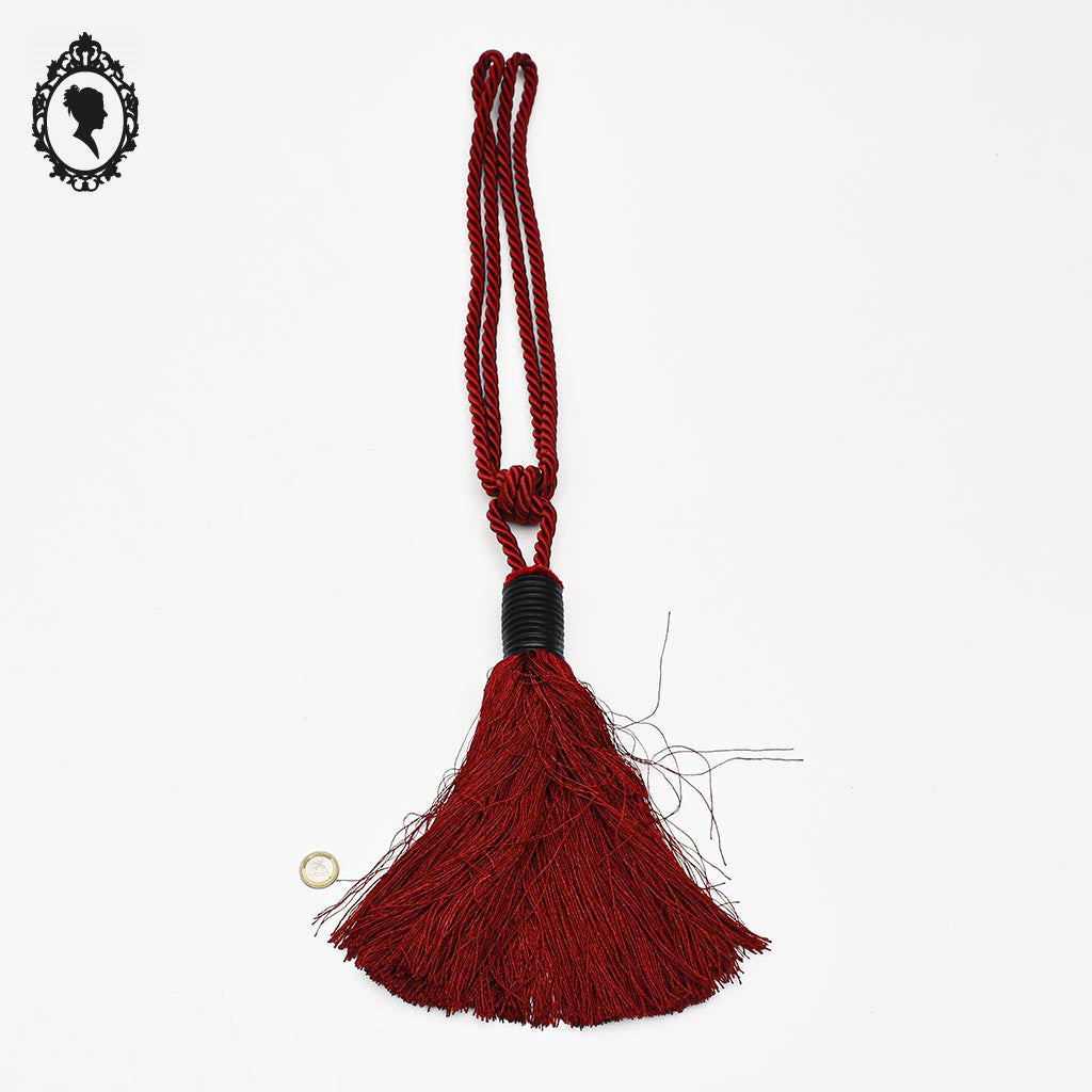 Grosse embrasse pompon gland de clé cordon rouge bordeaux passementerie pour rideau style Houles neuf