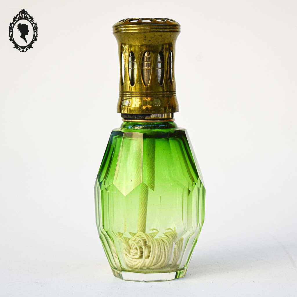 Lampe style berger collection Lusac Paris verte verre ou cristal multi-facette ancienne