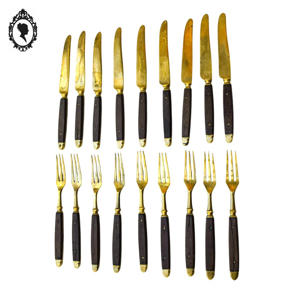 Lot 18 couverts à dessert couteaux et fourchettes laiton bois ancien vintage
