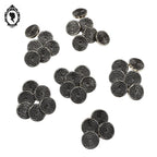 Lot 33 boutons gris argenté à queue plastique strié noir D 1,8 cm