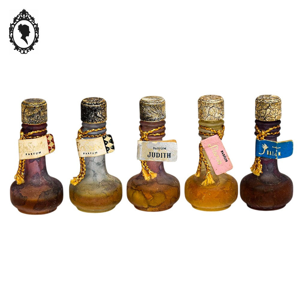 Lot 5 miniatures vintages anciennes de parfum Judith Muller